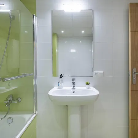 Relaxation, Golf & *